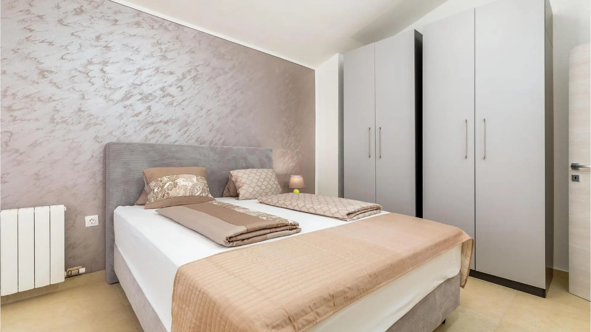 4 Bedroom Awesome Home In Vodnjan Mednjan Holiday home