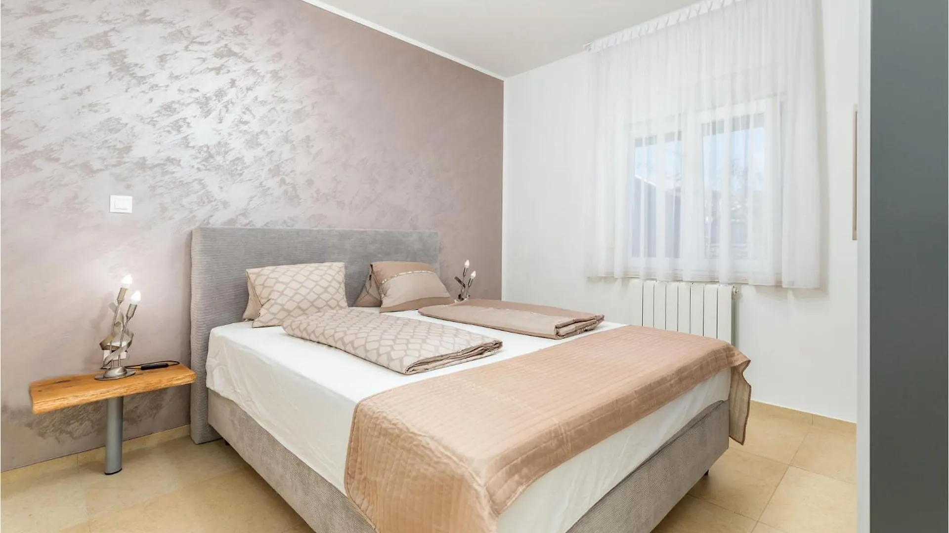 4 Bedroom Awesome Home In Vodnjan Mednjan 0*,  Croatia