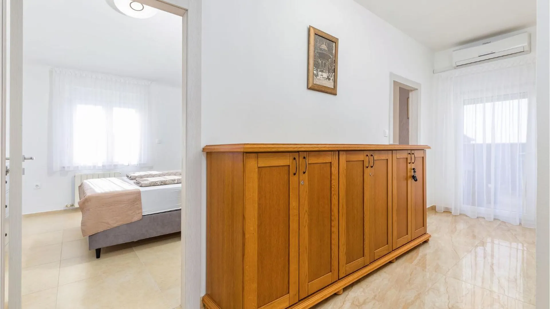 4 Bedroom Awesome Home In Vodnjan Mednjan