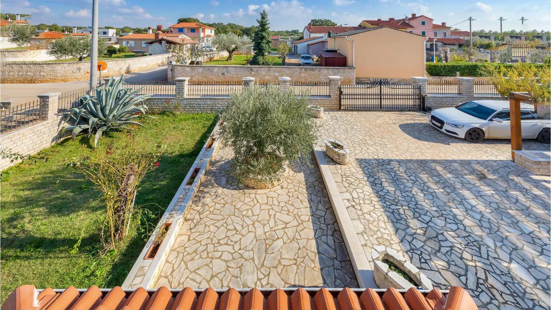 4 Bedroom Awesome Home In Vodnjan Mednjan Holiday home